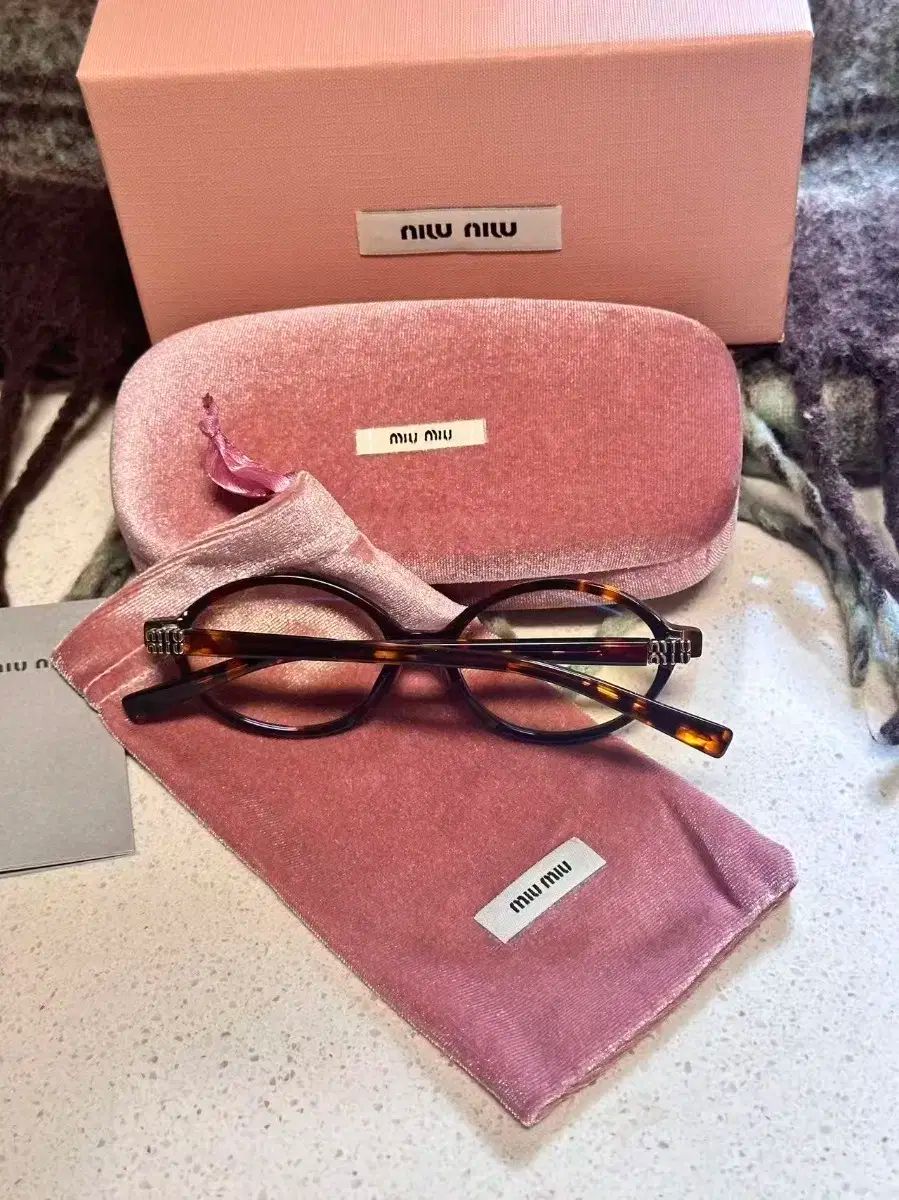 ミュウミュウ MIU MIUメガネ