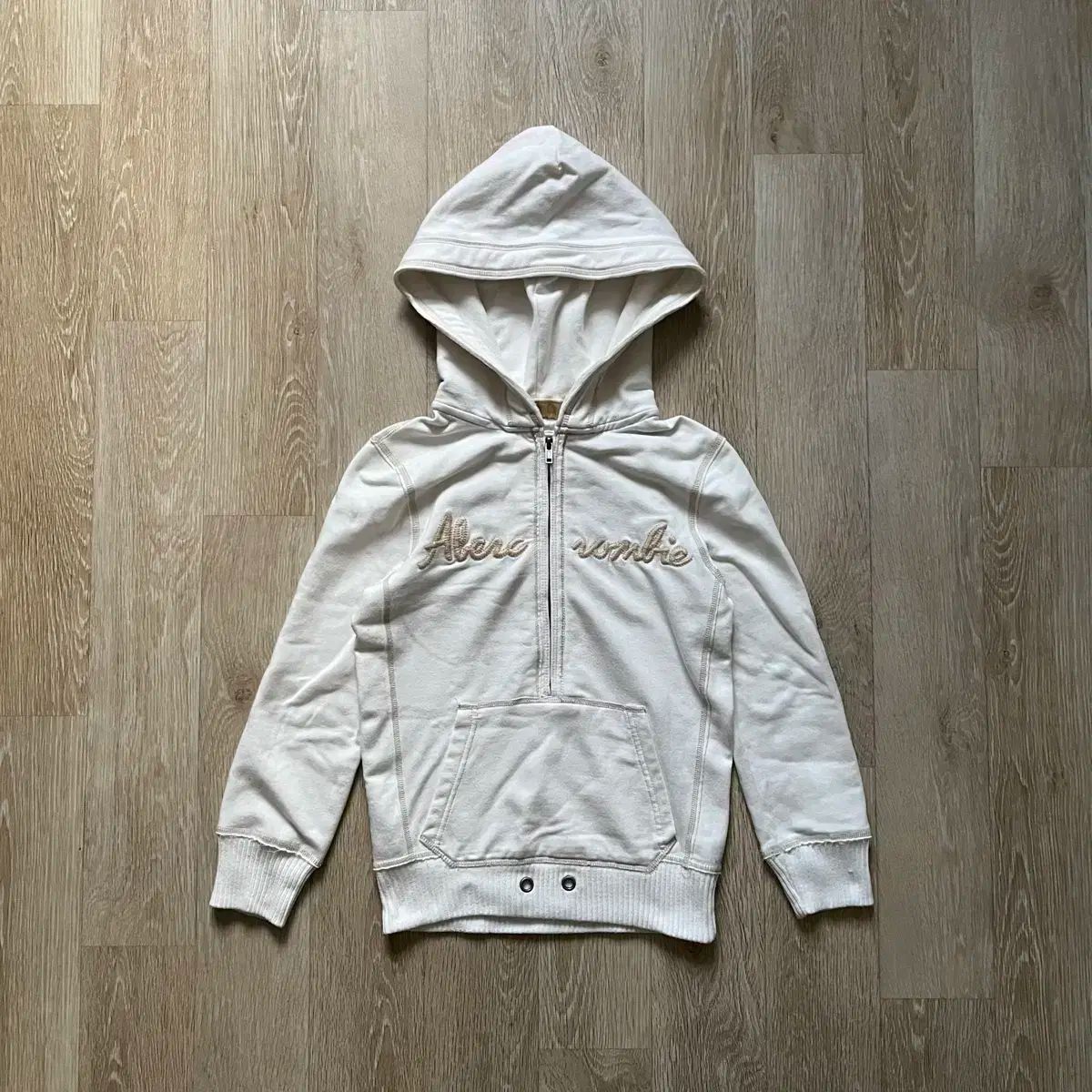 アバクロンビー ハーフ フード ジップアップ