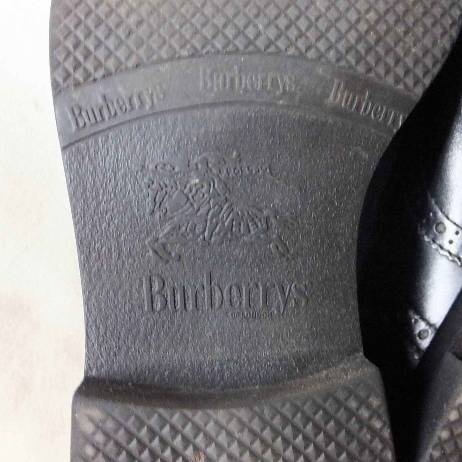 バーバリー ウィングチップ