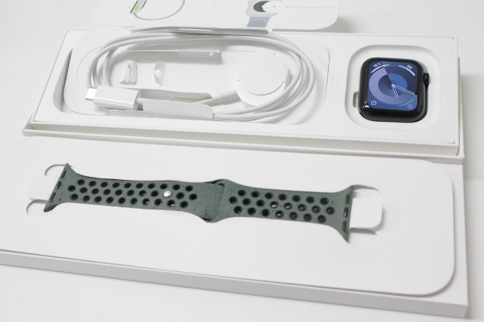 Apple Watch SE 第2世代 GPS 40mm A2722 MA9A4J A