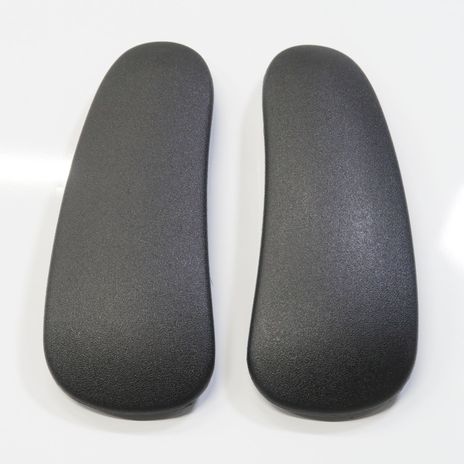 オカムラ コンテッサ 肘パッド左右セット モデル1 ネオブラック