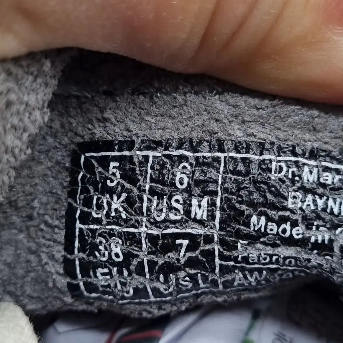  DR. MARTENS ドクターマーチン アヤックス チャッカブーツ ミッド 240 その他 ブーツ