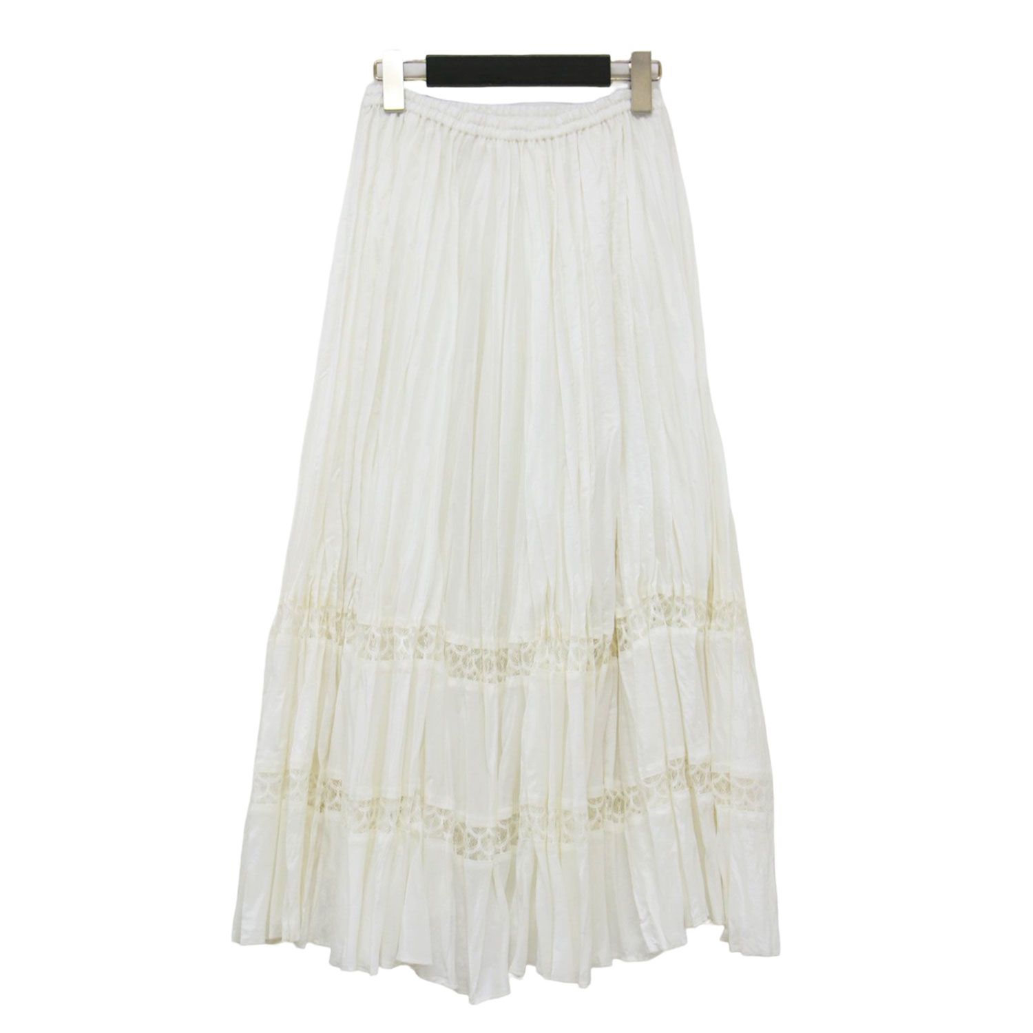 MIHOKO SAITO ミホコ サイトウ スカート ホワイト 白 サイズ:38(M) | 25秋冬 リンクルプリーツ レーステープ ティアードスカート | Aライン ウエストゴム フレア シワ加工 光沢 | 日本製 | ボトムス【レディース】【中古】【美品】【K4628】 美品】MIHOKO SAITO ミホコ サイトウ スカート ホワイト 白 サイズ:38