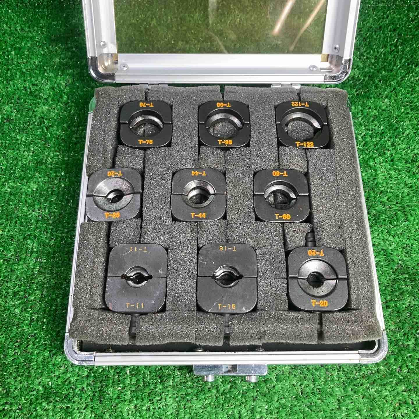 泉精器 圧縮ダイス 9個セット 川崎店