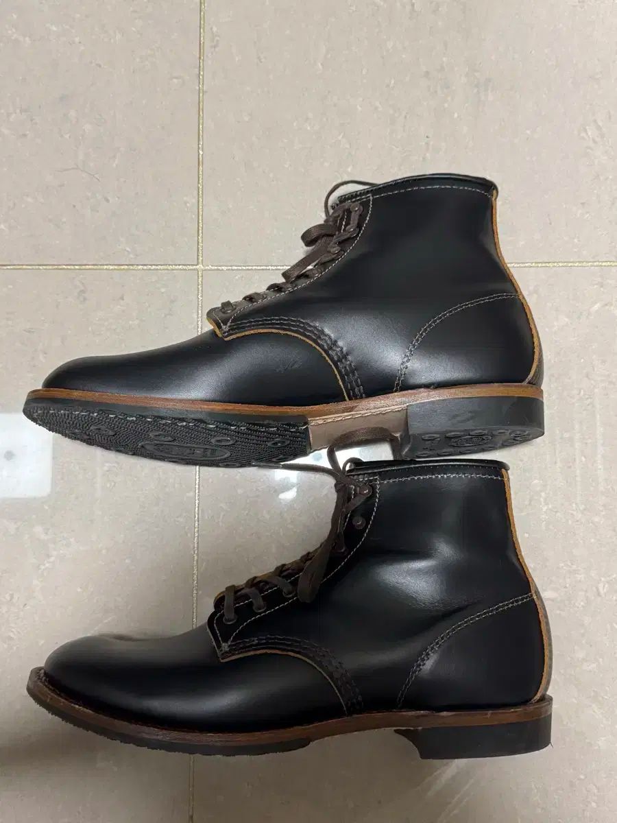 レッドウィング 9060 フラットボックス 275 ほぼ