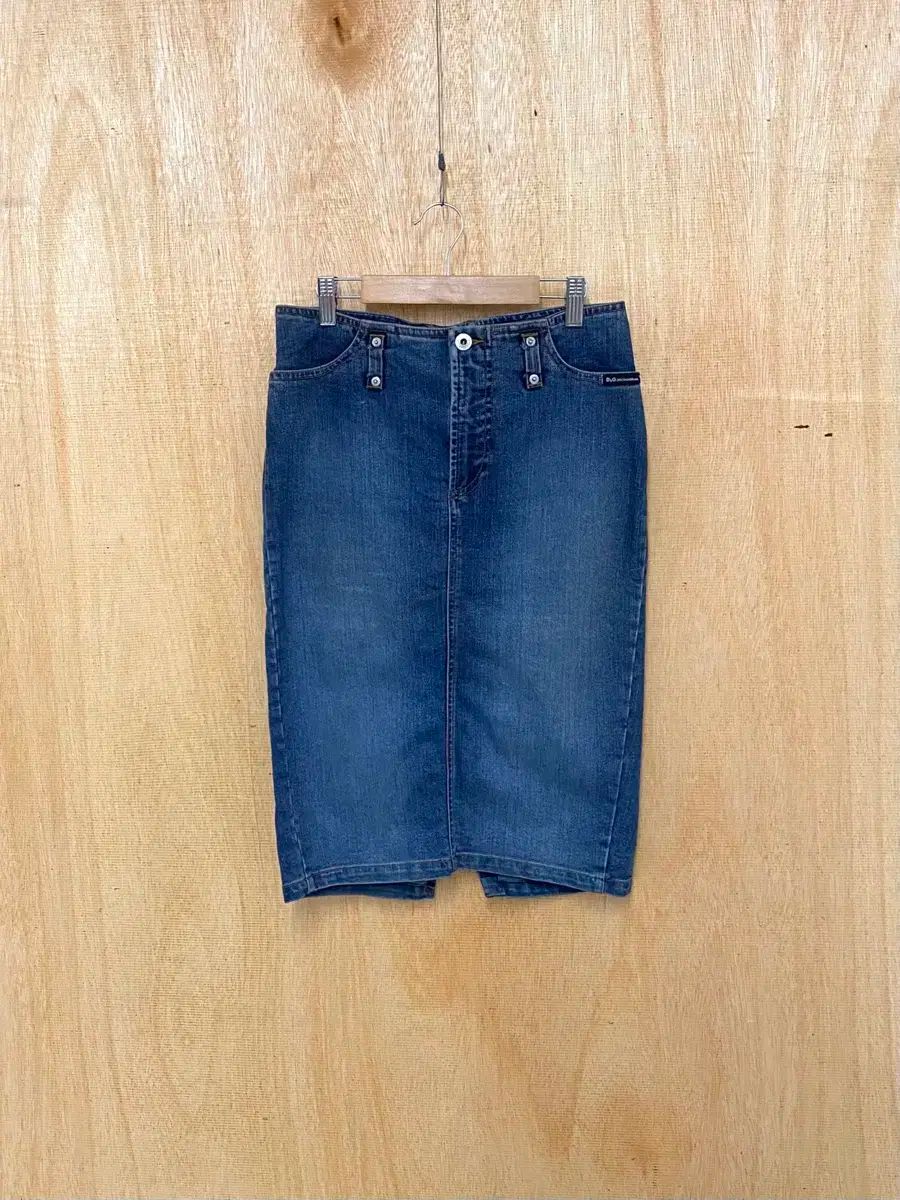 ドルチェ&ガッバーナ スリット スカート