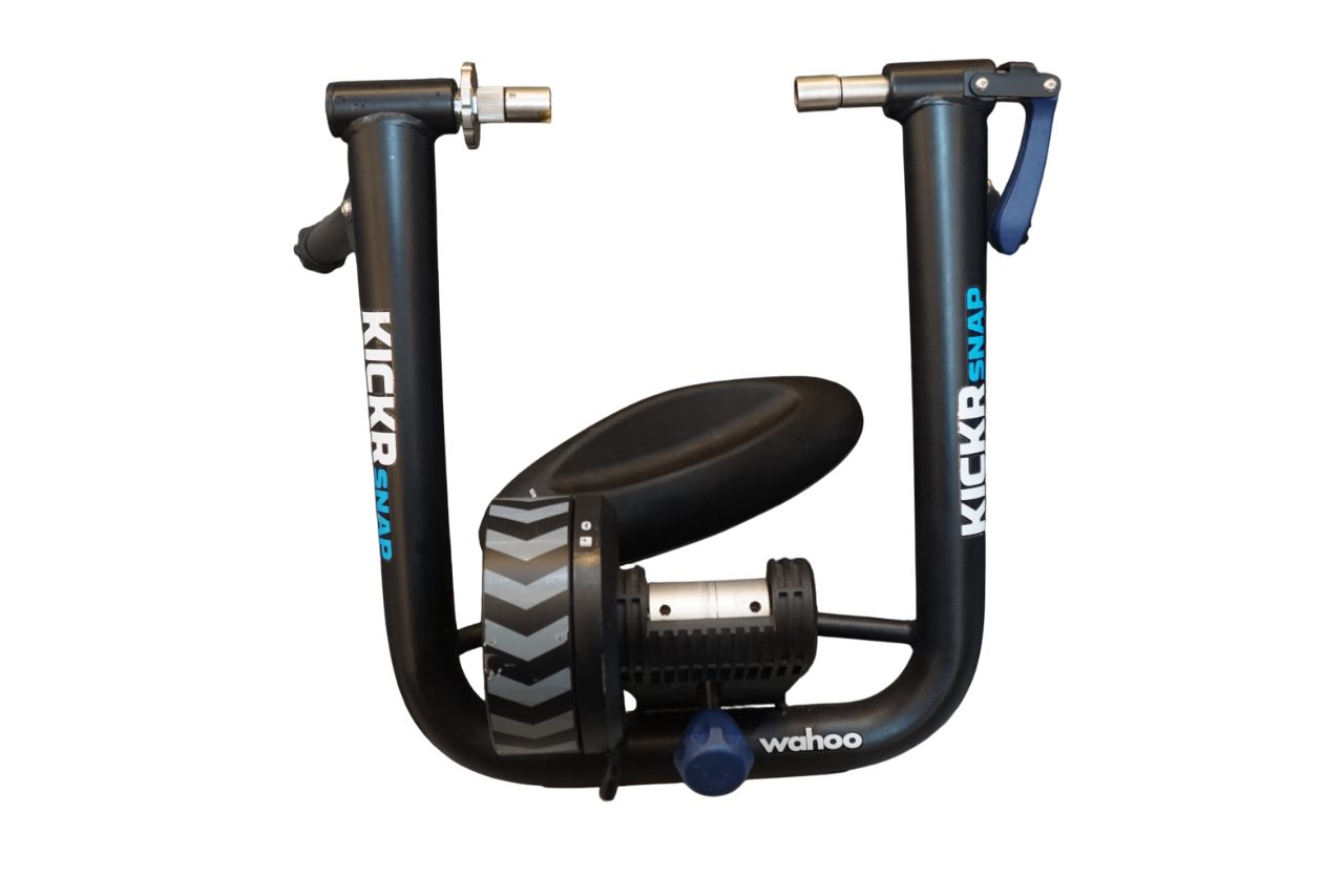 WAHOO ワフー KICKR SNAP スマートトレーナー バイチャリ浦和ベース