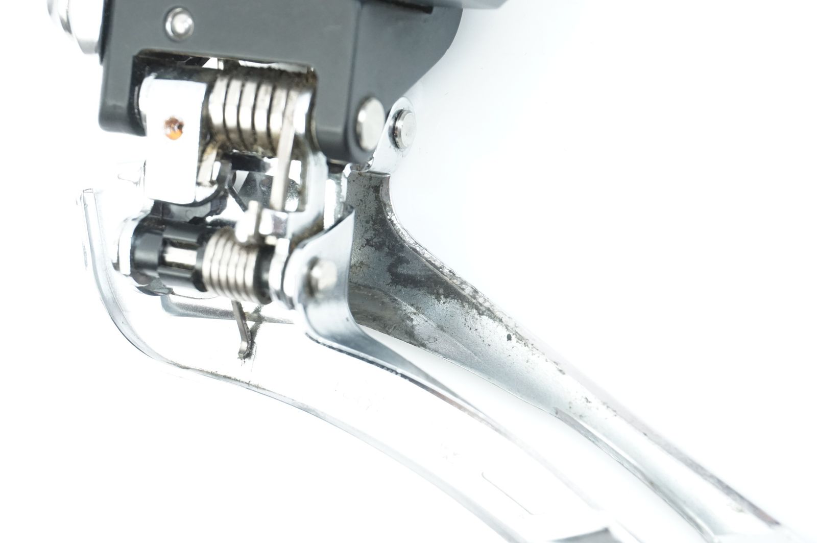 SHIMANO 「シマノ」 ULTEGRA Di2 FD-6770 フロントディレイラー