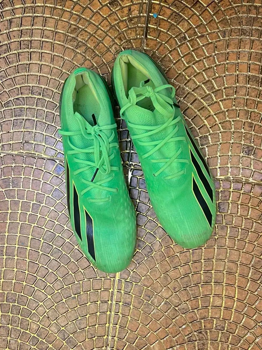 アディダス x スピードポータル 1 FG 265