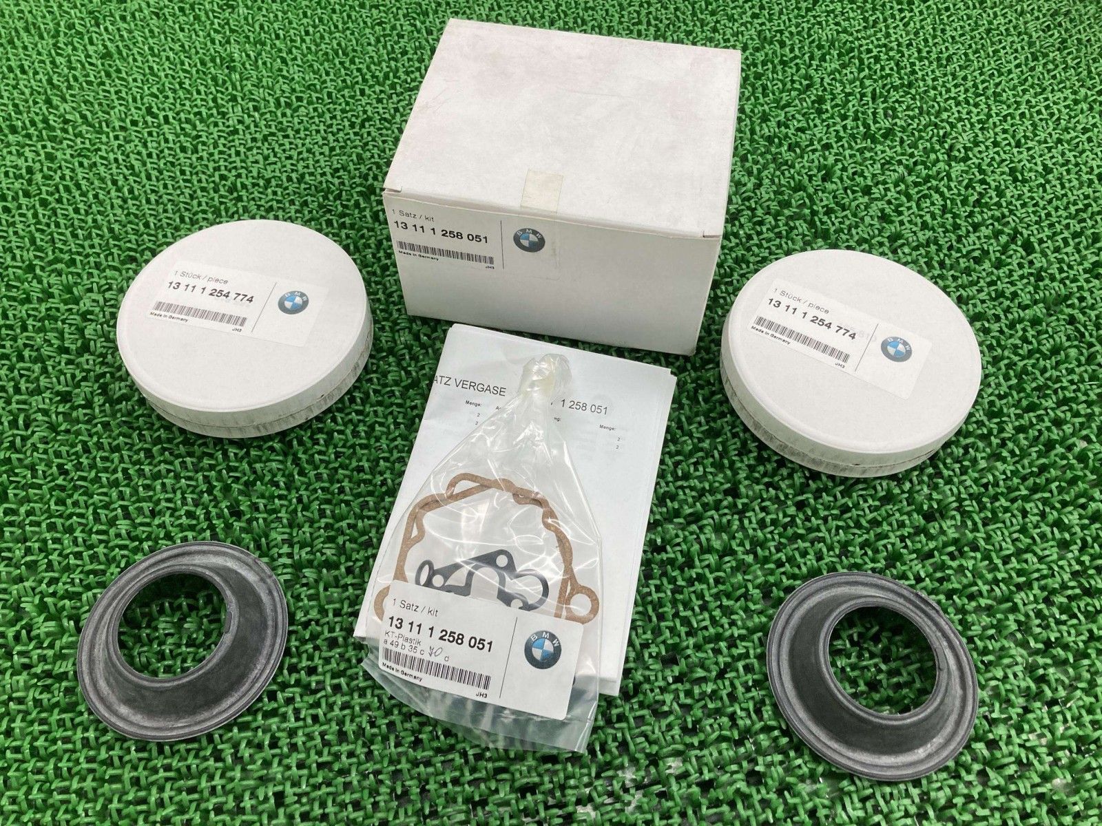 R 100 キャブレターメンテナンスキット 13 11 1 258 051 BMW バイク 部品 69 96年 45 65 75 車検 Ih