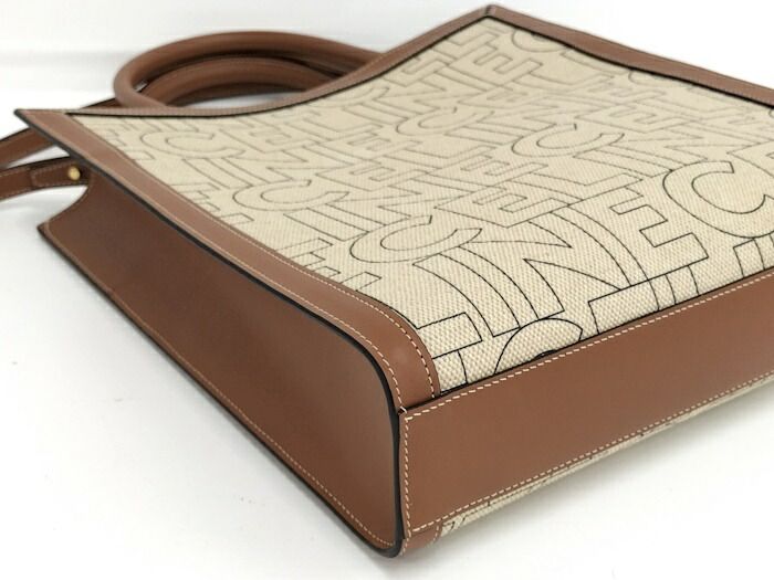 カバ キャンバス