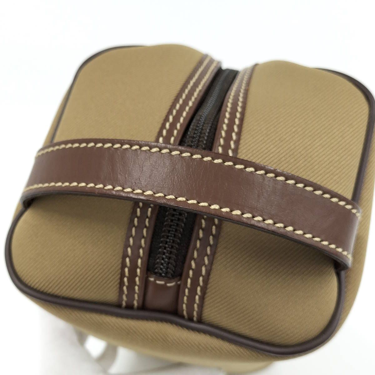 WORLD セカンドバッグ