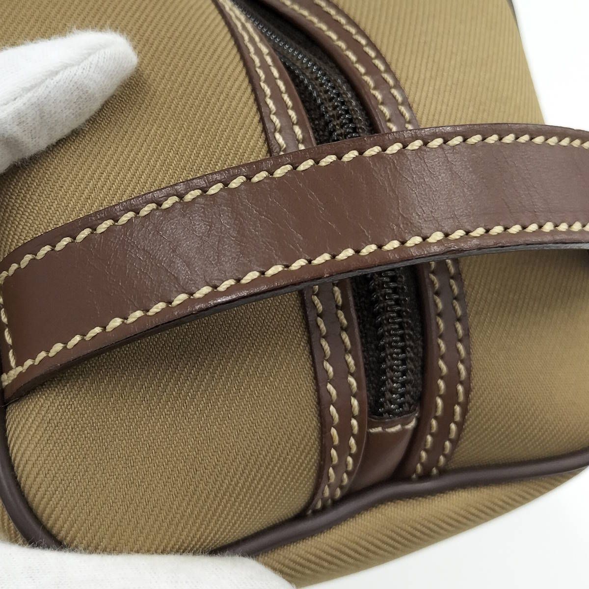 WORLD セカンドバッグ