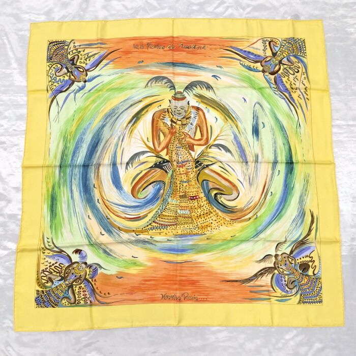 Hermes カレ90 大判スカーフ トゥルカナ族の真珠 les Perles de Turkana シルク100% マルチ