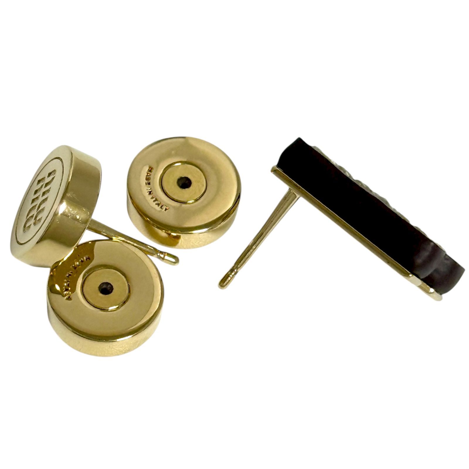 ミュウミュウ レディース ピアス イニシャル R アルファベット レター  