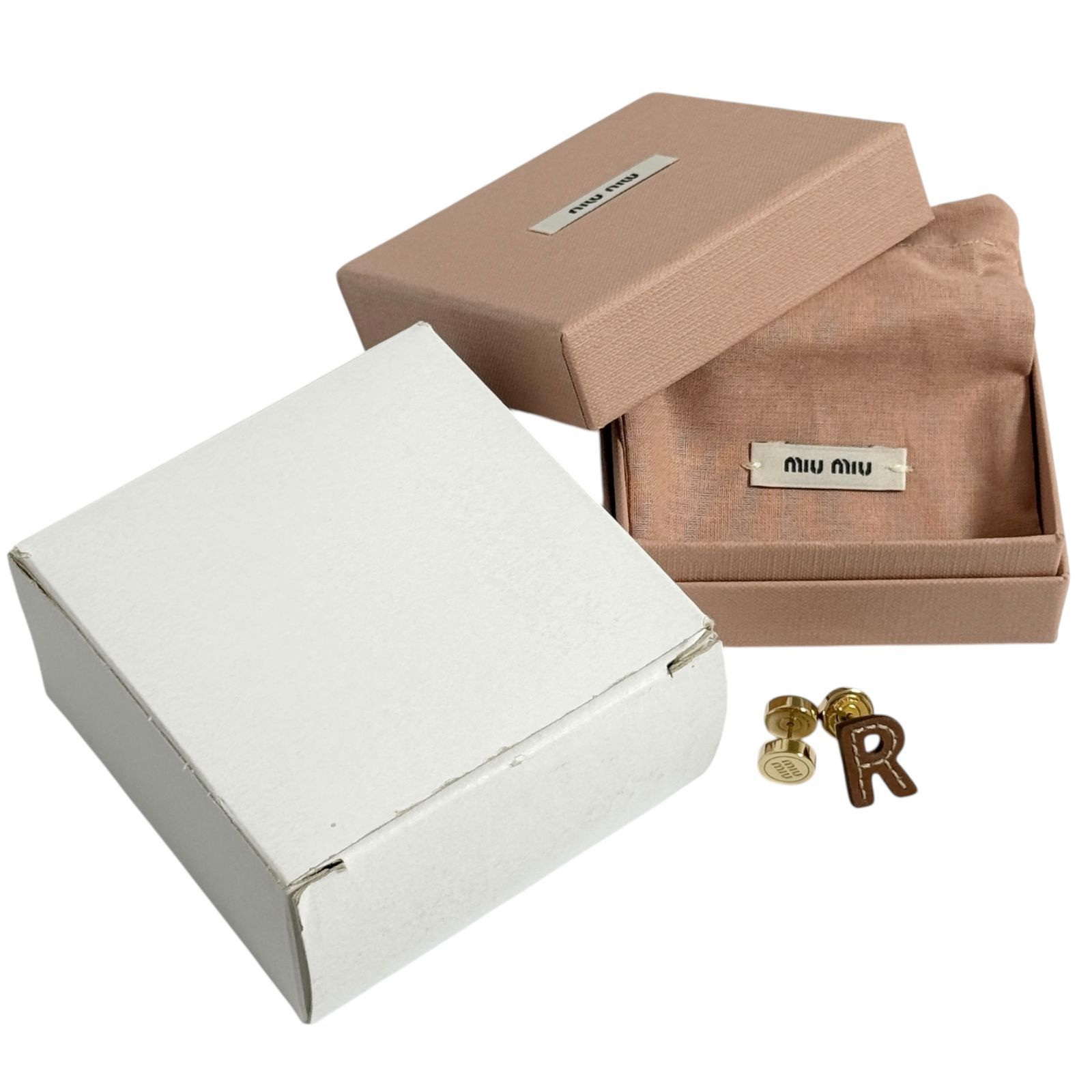 ミュウミュウ レディース ピアス イニシャル R アルファベット レター  