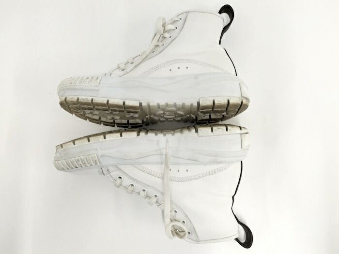 VUITTON ハイカットスニーカー