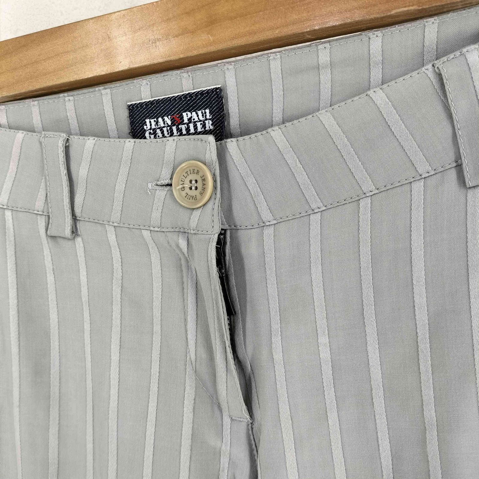 ストライプパンツ