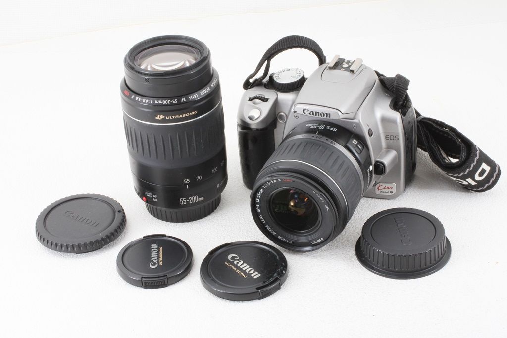 初心者大歓迎 NIkon D5000 一眼レフカメラ ショット数少 美品 ✨Nikon