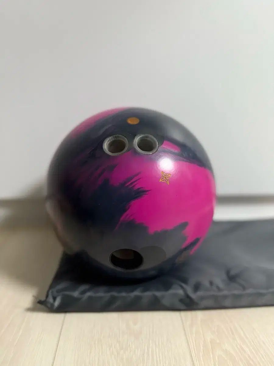 ROTOGRIP Attention Spot ボーリング