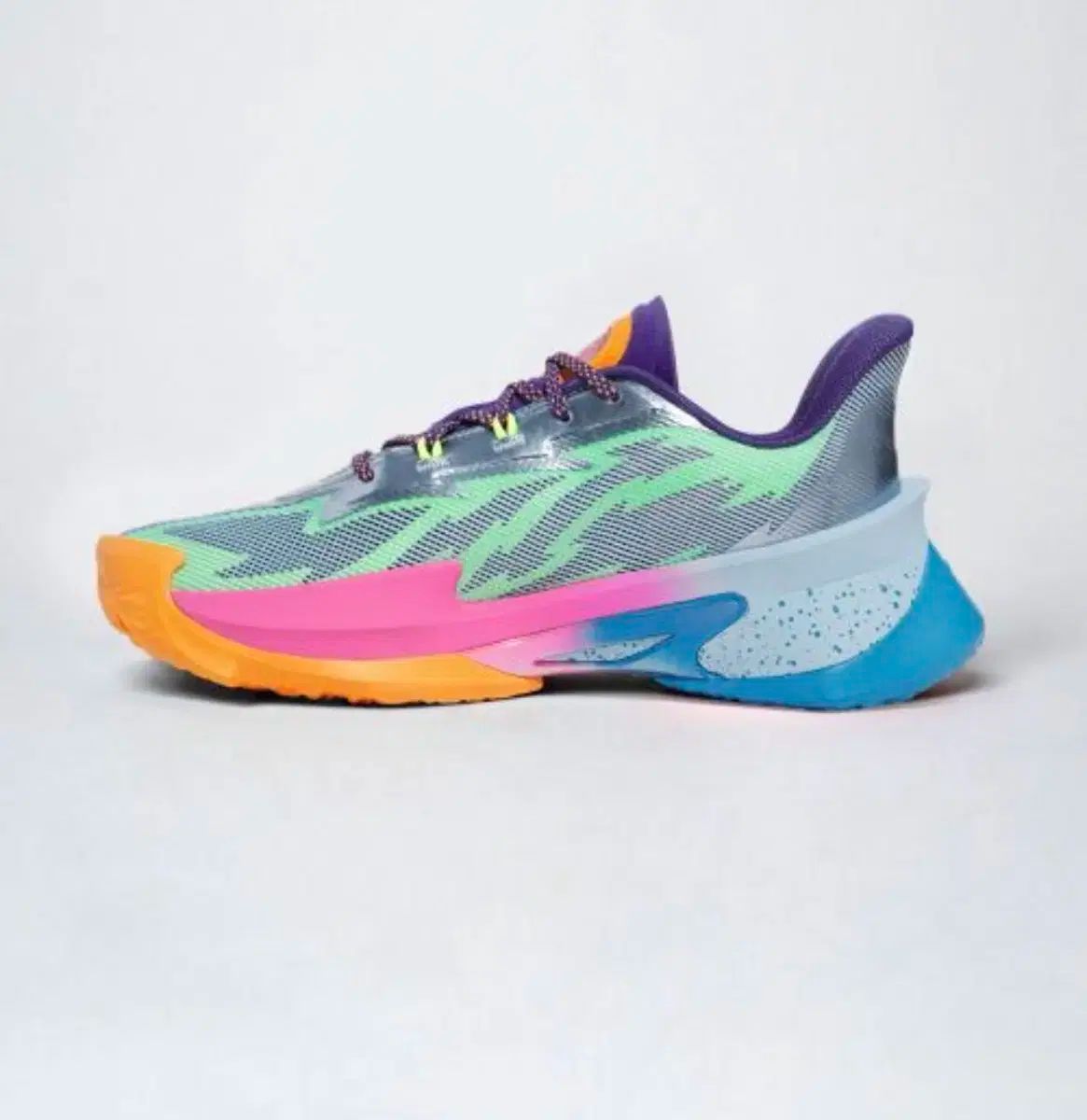 アンダーアーマー カリー シリーズ7 265