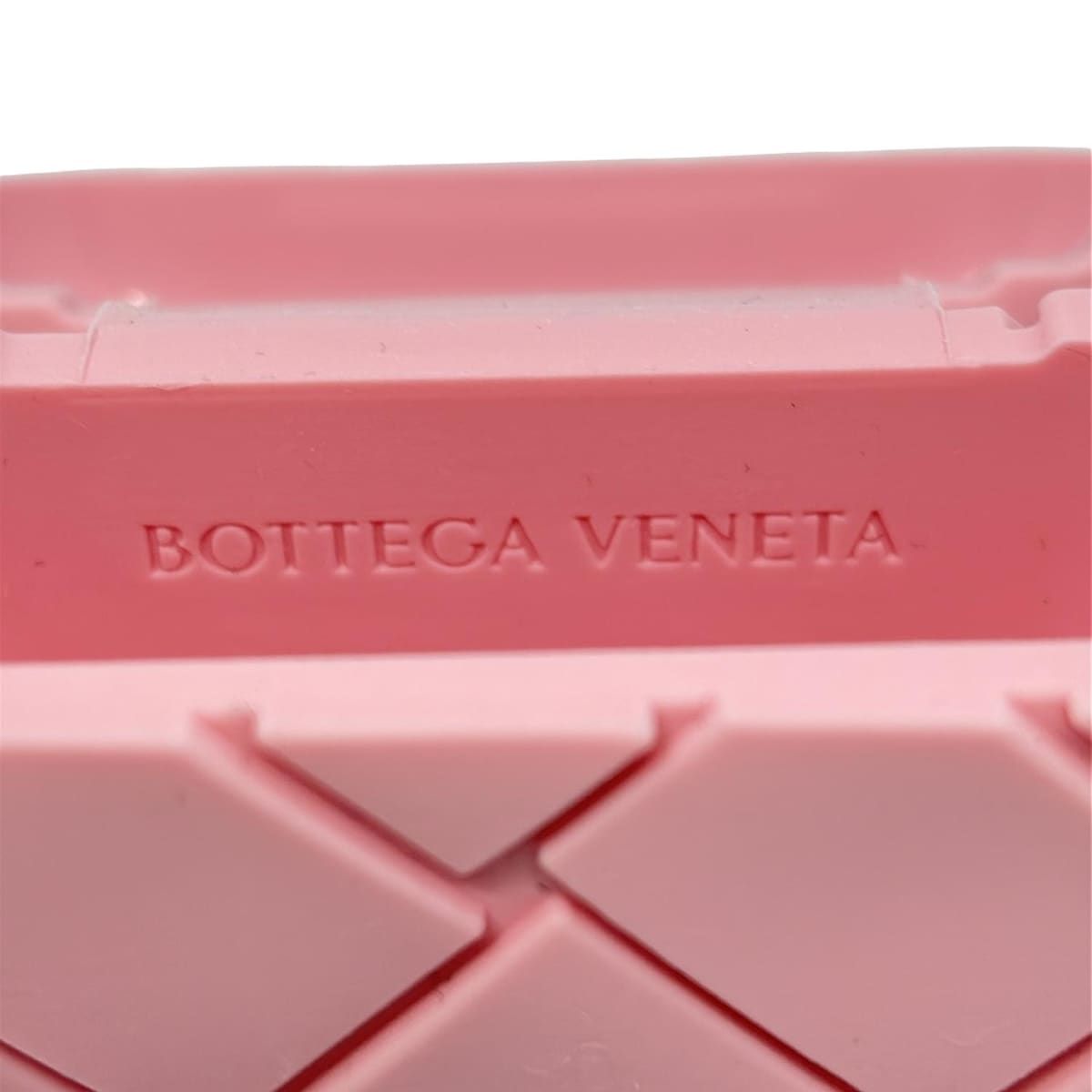 美品 ボッテガヴェネタ AirPodsケース レザー イントレチャート 楽天市場】BOTTEGA VENETA ボッテガヴェネタ イヤホンケース 630309