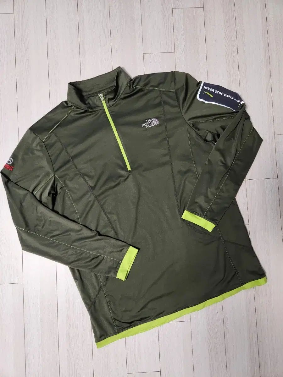 級 THE NORTH FACE ザノースフェイス ハイパーテック アノラック ジップアップ 機能性 長袖Tシャツ xl