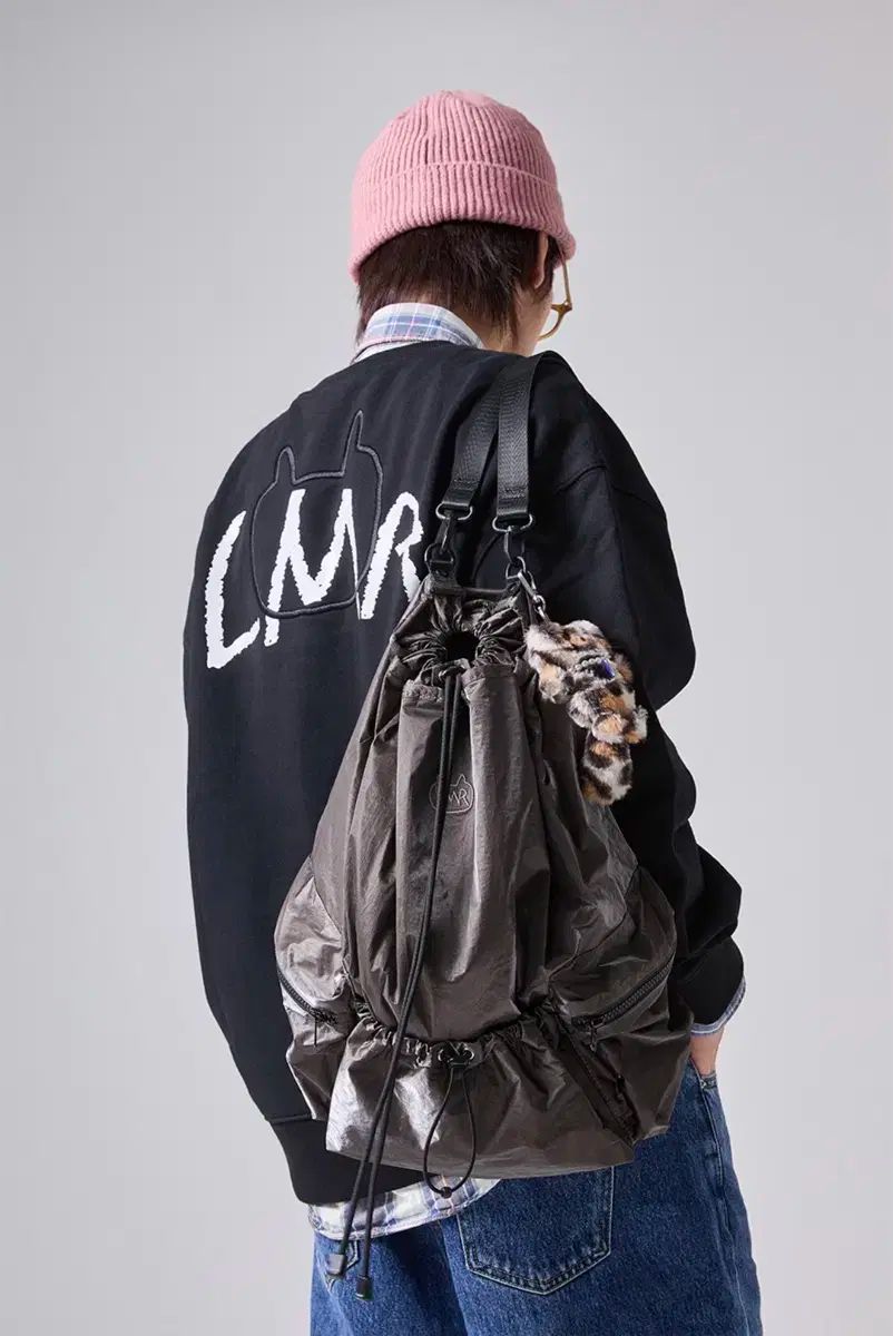  LMRシンボルロゴタイベックスシャーリングバッグ ブラック リュック バックパック バッグ