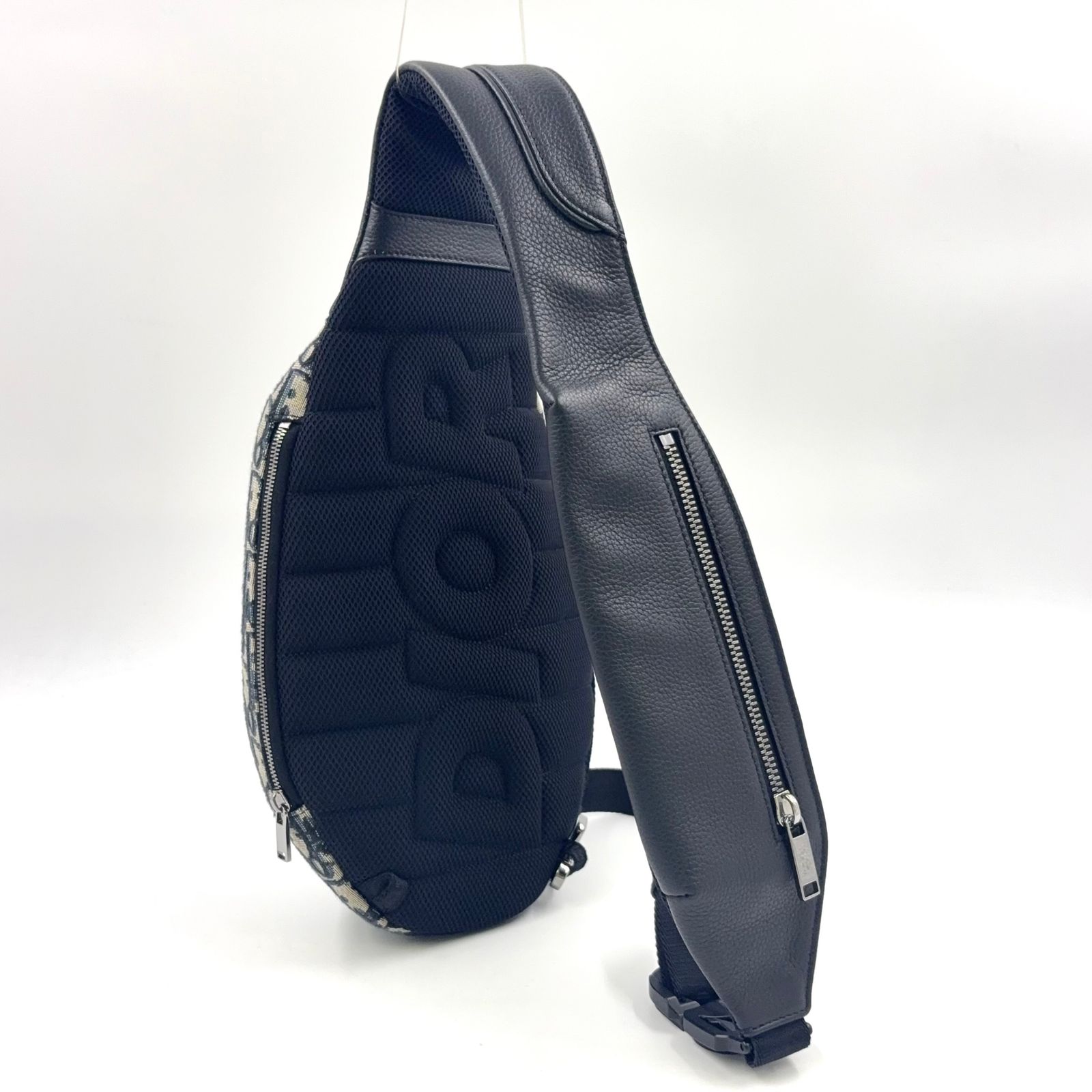 Christian Dior スカラベ オブリーク レザー×キャンバス ブラック×ベージュ ボディバッグ シルバー