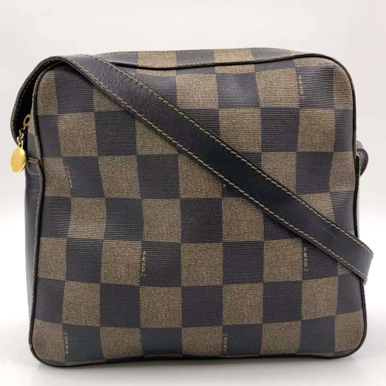 FENDI ペカン柄 レザー×PVC ブラック×ベージュ ショルダーバッグ