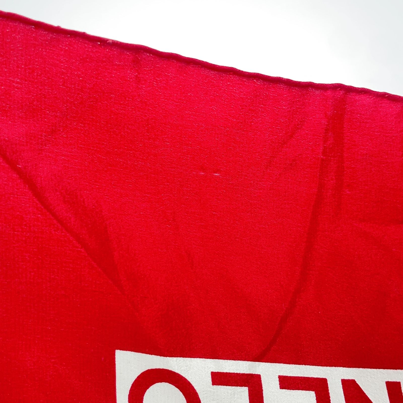 アイボリー×レッド