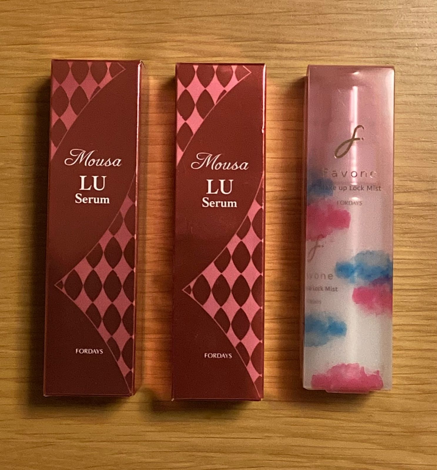 フォーデイズ ムーサ LU・セラム tia 50g 美容液2本& ファボワン メイクアップ ロックミスト 必ず商品説明をお読み下さい