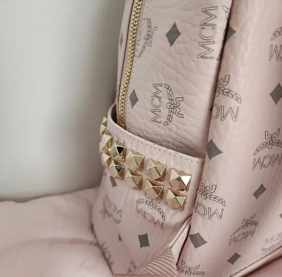 MCM パウダーピンク
