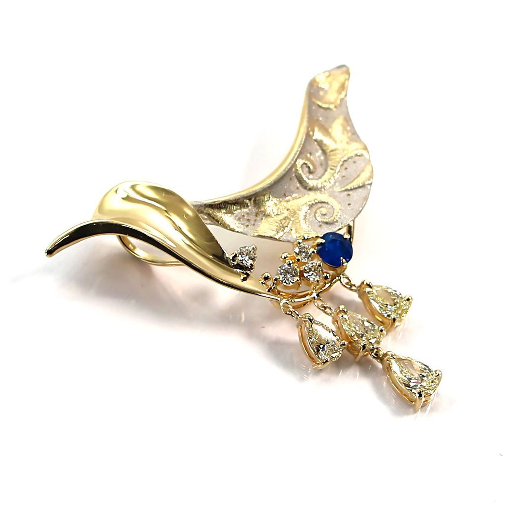 ペンダントトップ 名執佐結里 ナトリサユリ K 18 アウイナイト 0.14 ct ダイヤモンド 0.906 e