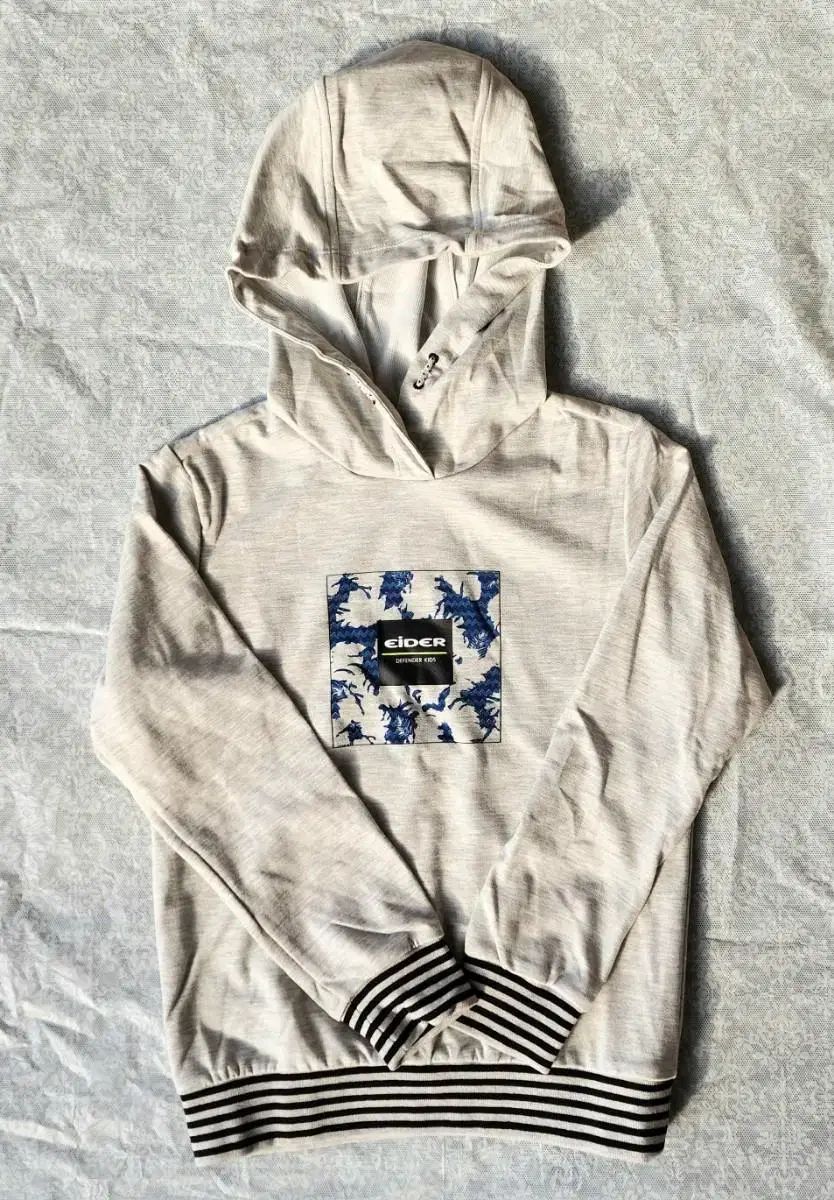 キッズ SHIROHATO(白鳩) Tシャツ&frasl;カットソー 120の通販 キッズTシャツ | Tシャツ 半袖 ジュニア リンガーTシャツ いろんなアイス 春割プリント長袖Tシャツ フード 仮面ライダー キッズの通販 袖