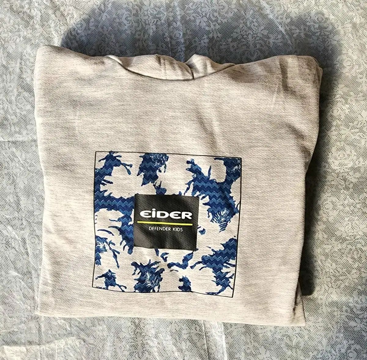 キッズ SHIROHATO(白鳩) Tシャツ&frasl;カットソー 120の通販 キッズTシャツ | Tシャツ 半袖 ジュニア リンガーTシャツ いろんなアイス 春割プリント長袖Tシャツ フード 仮面ライダー キッズの通販 袖