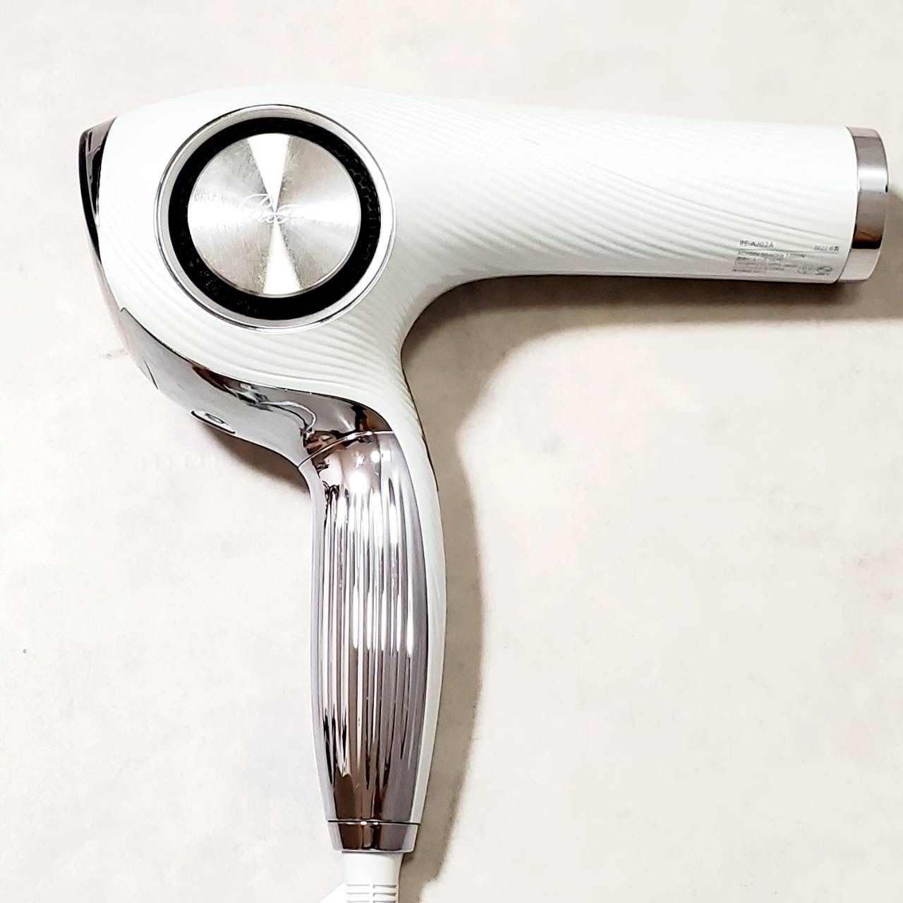 動作良好 ReFa BEAUTECH DRYER PRO RE-AJ02A ホワイト リファビューテック ドライヤープロ 冷風機能 風量切替 自動電源OFF 1200W 家庭用 ヘアケア WWW_MERCADOAVALIA_COM_BR