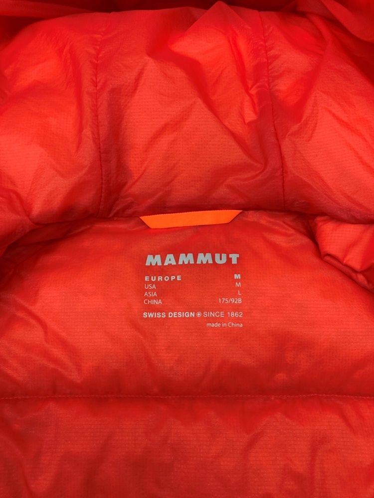 マムート MAMMUT MERON IN HOODED JACKET メロン インサレーション