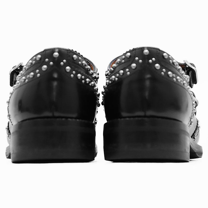 メタルスタッズ