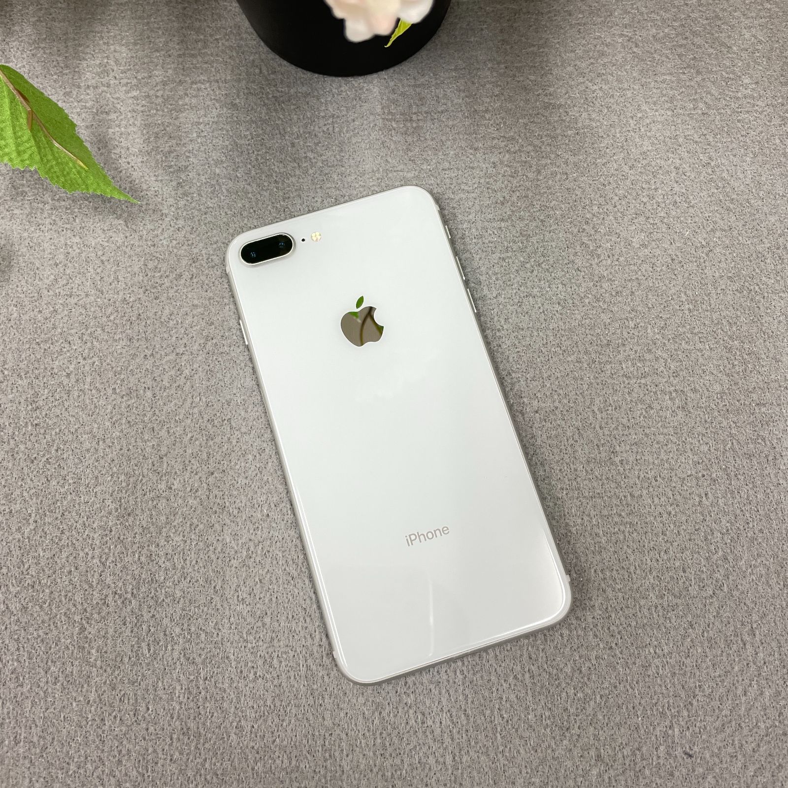 iPhone8 小売業者 64GB simフリー 送料無料】iPhone8 64GB SIMフリー