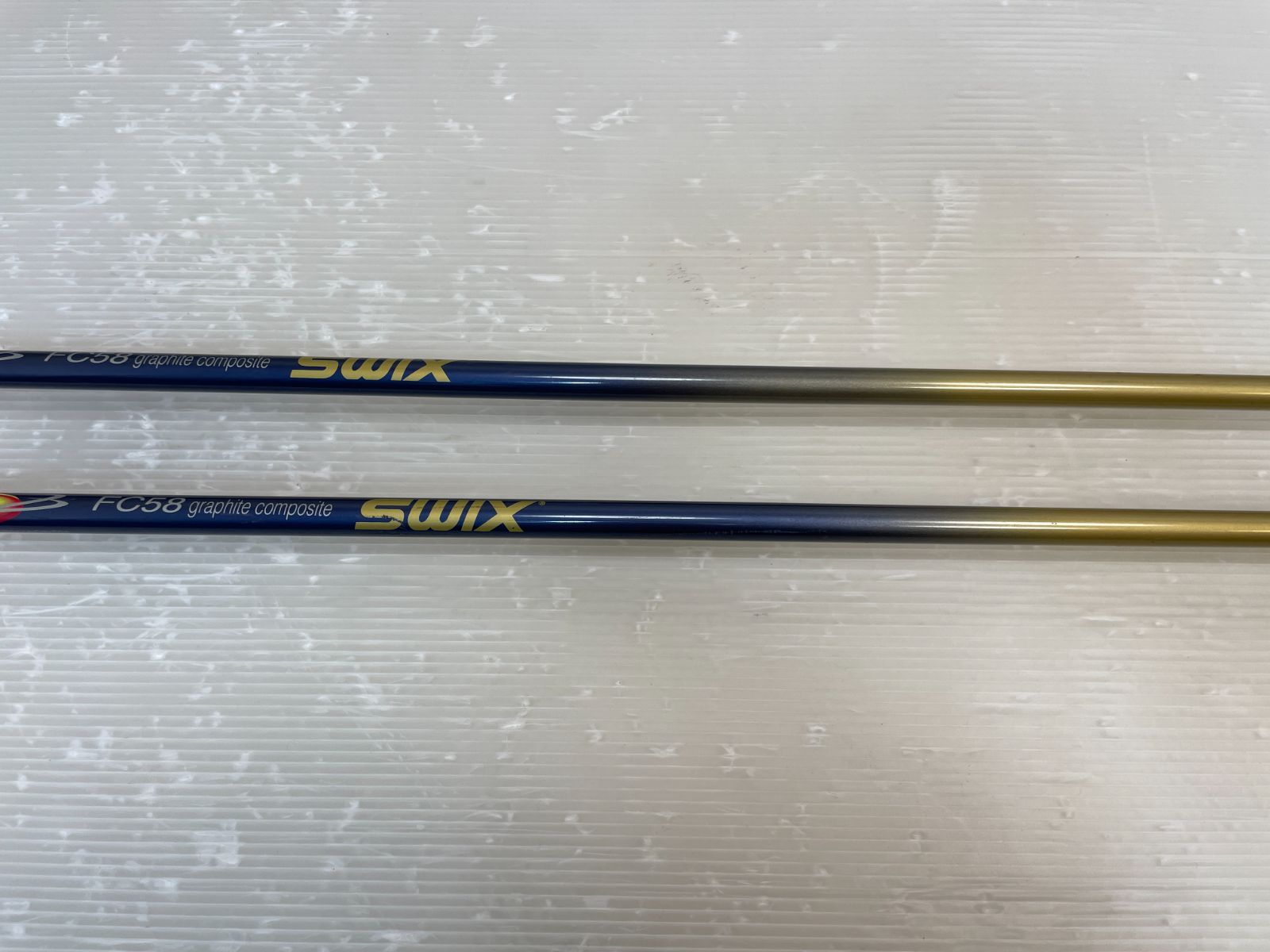 ◇ カーボン スキーストック swix aurora FC58 120 cm スウィックス