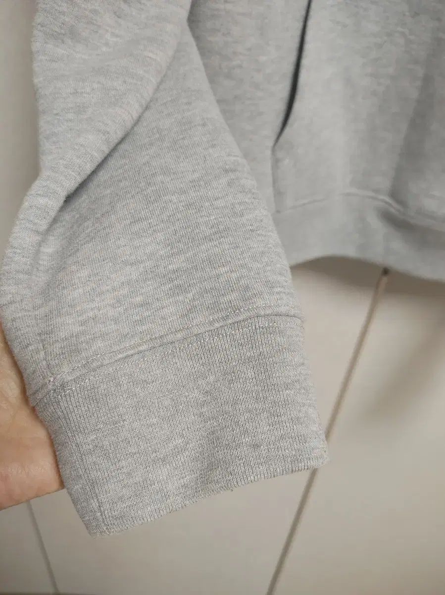  SANDRO WHO フードTシャツ 1 サイズ パーカー トップス