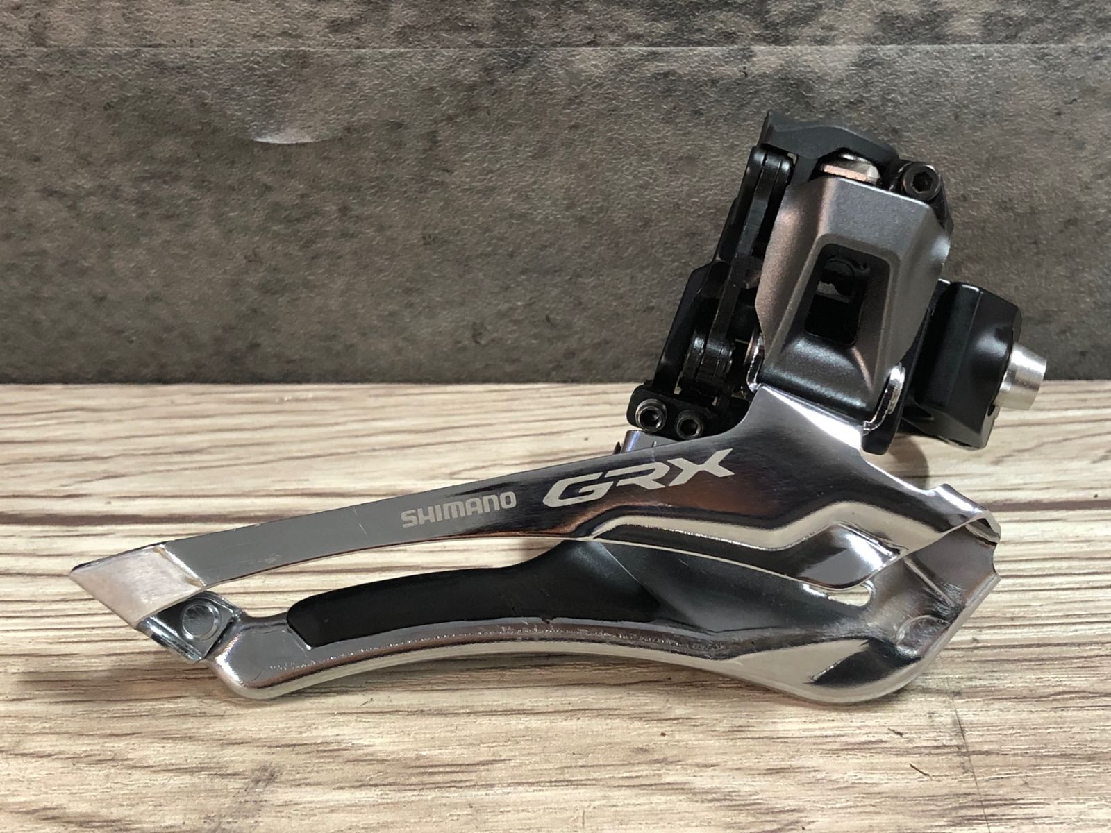 絶版品 CHIC DESIGN CIBIE クラシックヘッドライト メーターイン