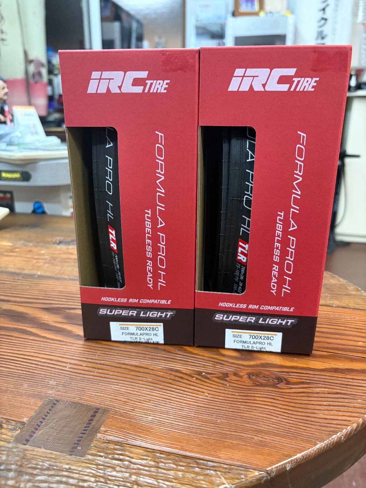 IRC FORMULA PRO HL 700X28C チューブレスタイヤ ウエムラサイクルパーツインターネット店 / IRC (アイアールシー