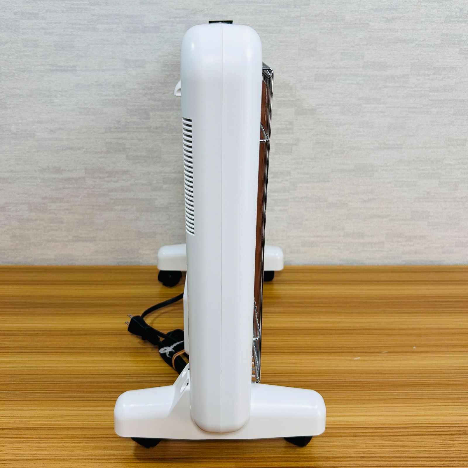 美品】サンルミエ タイマー付き E800L-TM 遠赤外線 パネル