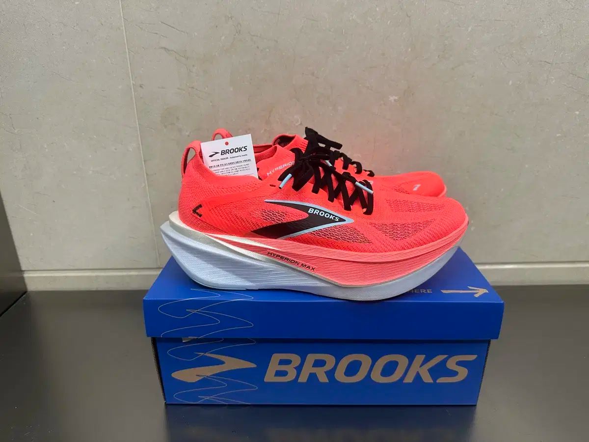 ブルックス ハイペリオン マックス3 270 状態良し