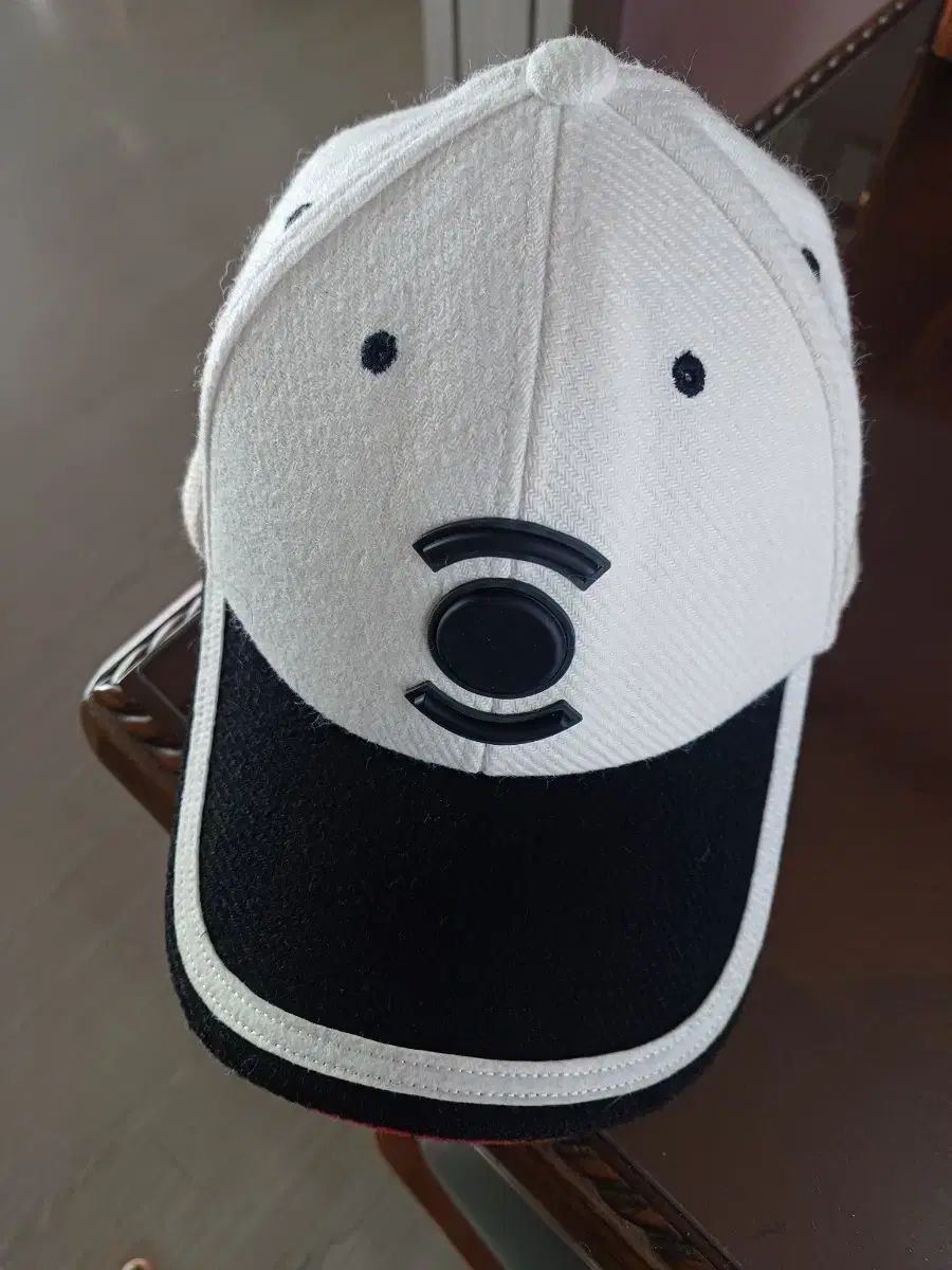 ちゃまりんさん専用】第9世代iPad 箱、ケーブル付き 値下げ可