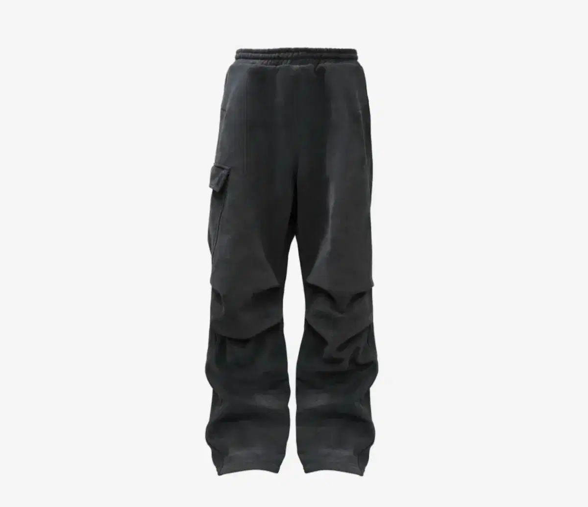 2 ファーフロムワット カーゴ スウェット