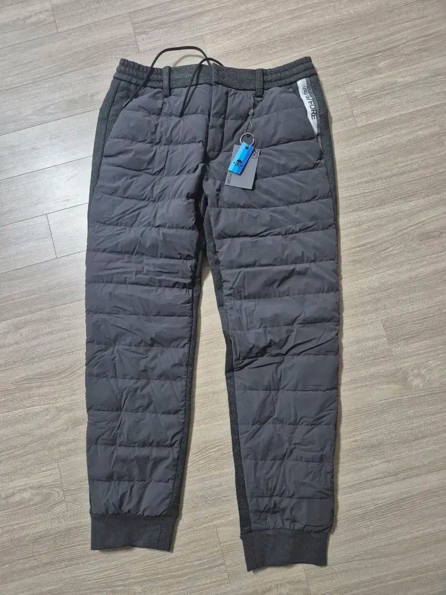 ジーフォア防寒パンツ ゴルフダウンパンツ ゴルフ冬 グースズボン