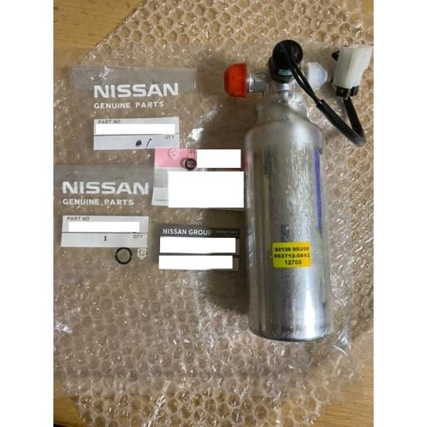 日産 スカイライン GT R 32 レシーバータンク リキッドタンク BNR HCR エアコンパーツ